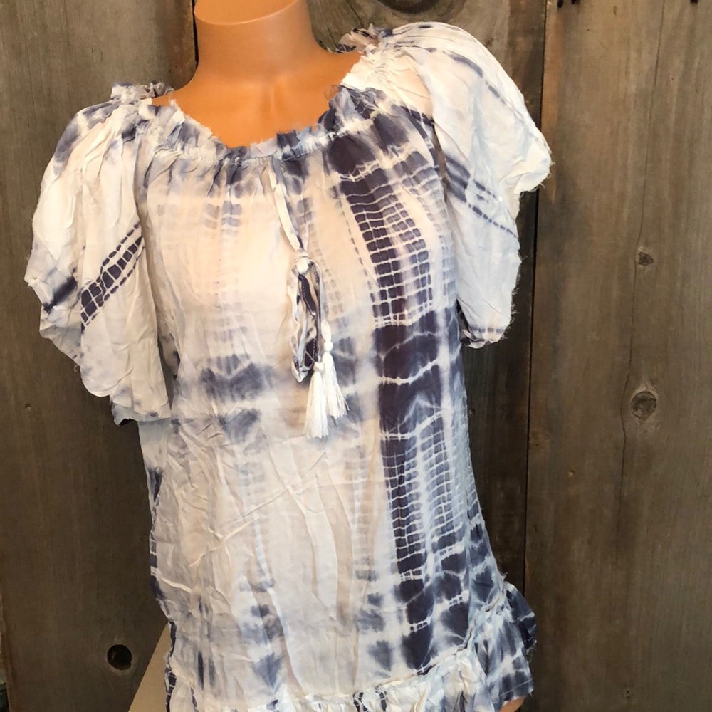 Olivaceous Tie Dye Blouse in Blue Size Medium Women’s